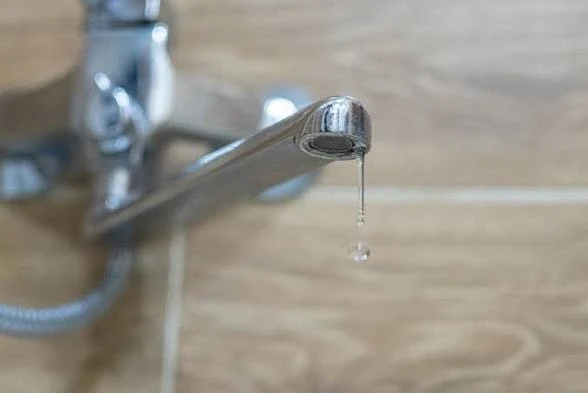 78- летняя жительница ул. Молзинской, 23 пожаловалась на отсутствие воды ❗️

«Нет ХВС с декабря 2022
