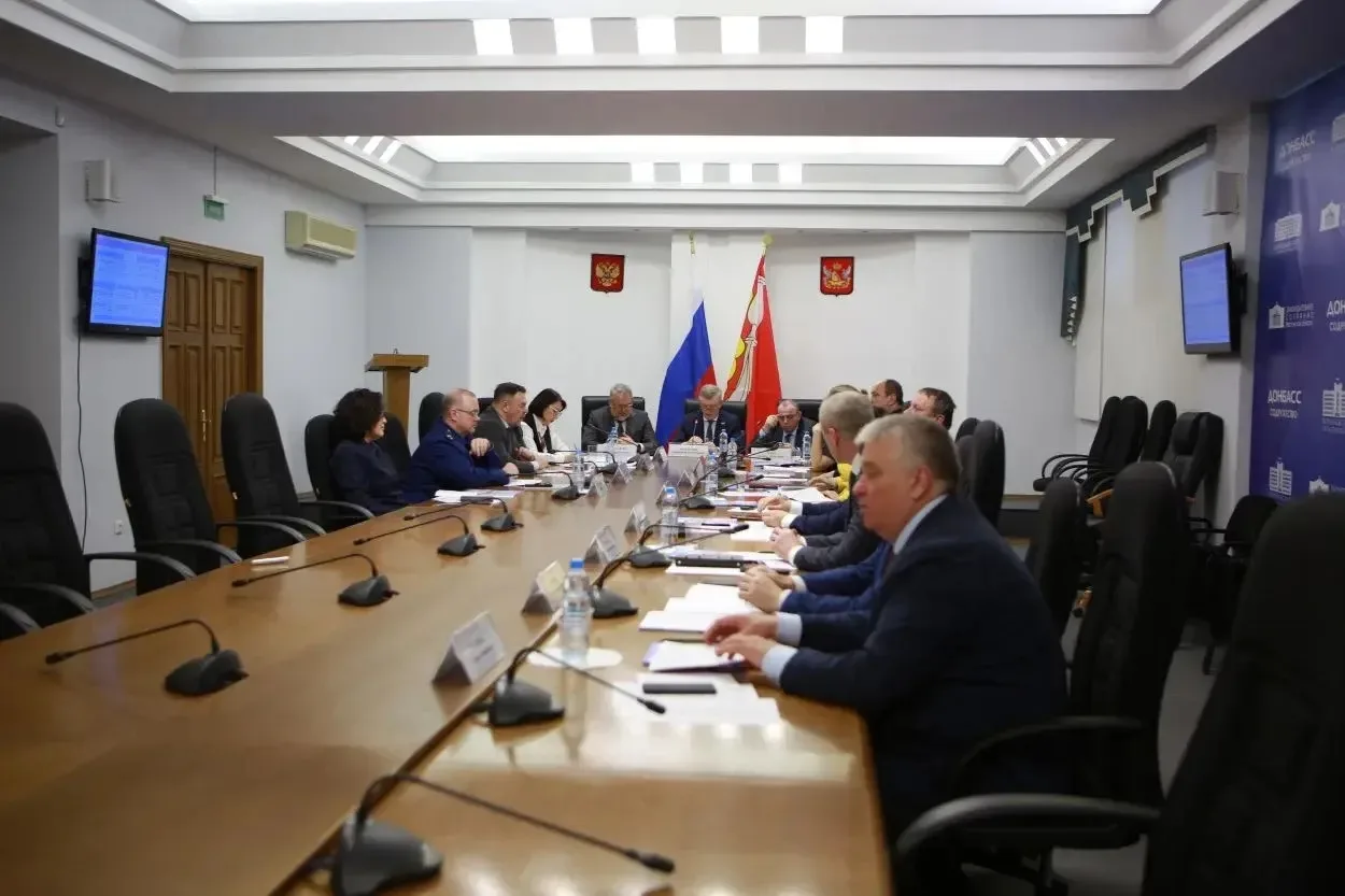 Приняла участие в заседании комитета по образованию, науке и молодежной политике Воронежской областн