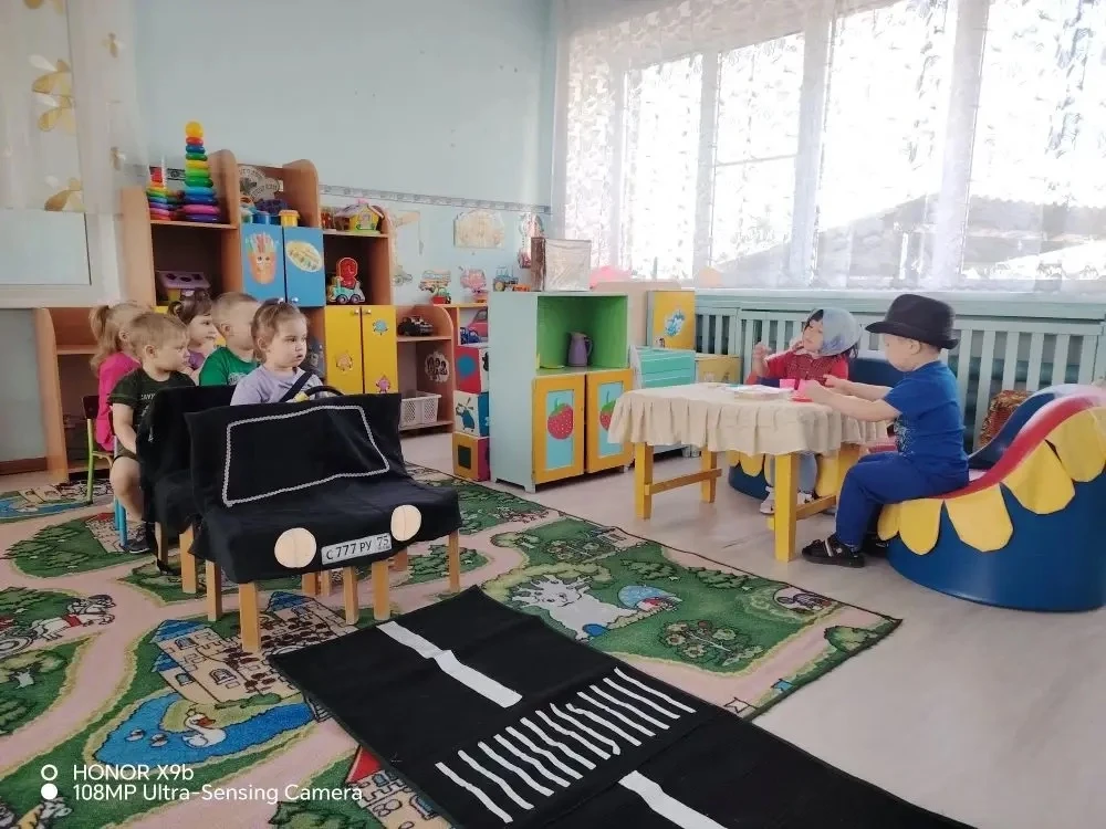 Замечательная тематическая неделя «Еду-еду к бабе, к деду» погрузила ребят в атмосферу ...