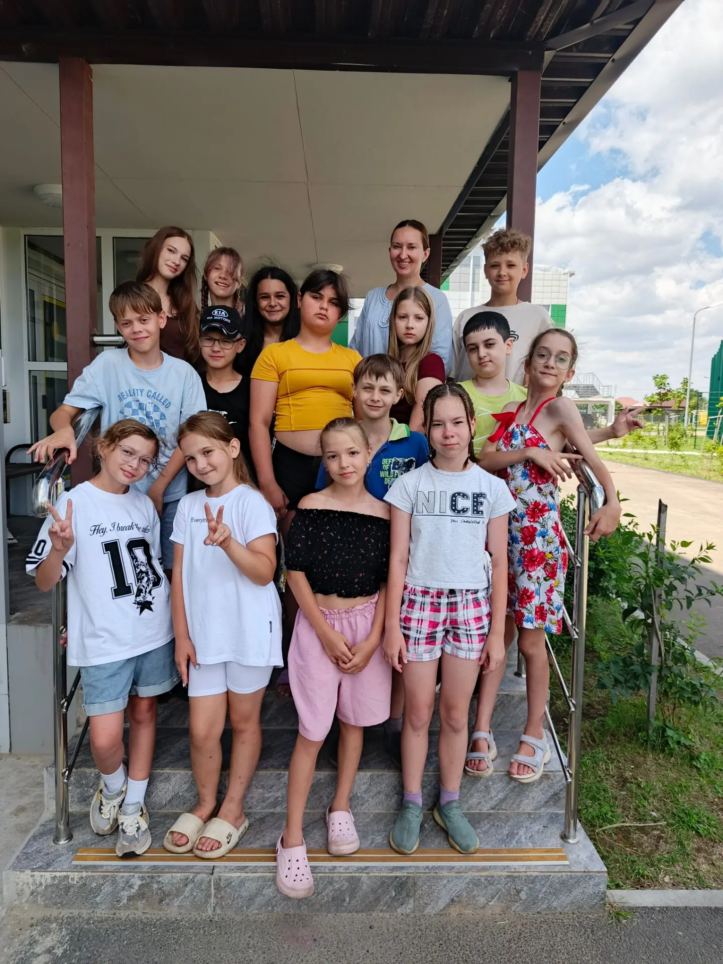 Сегодня в эфире — «Вольный ветер»! 🌬️🔥

Продолжаем наше знакомство, и в центре внимания — четвёрты