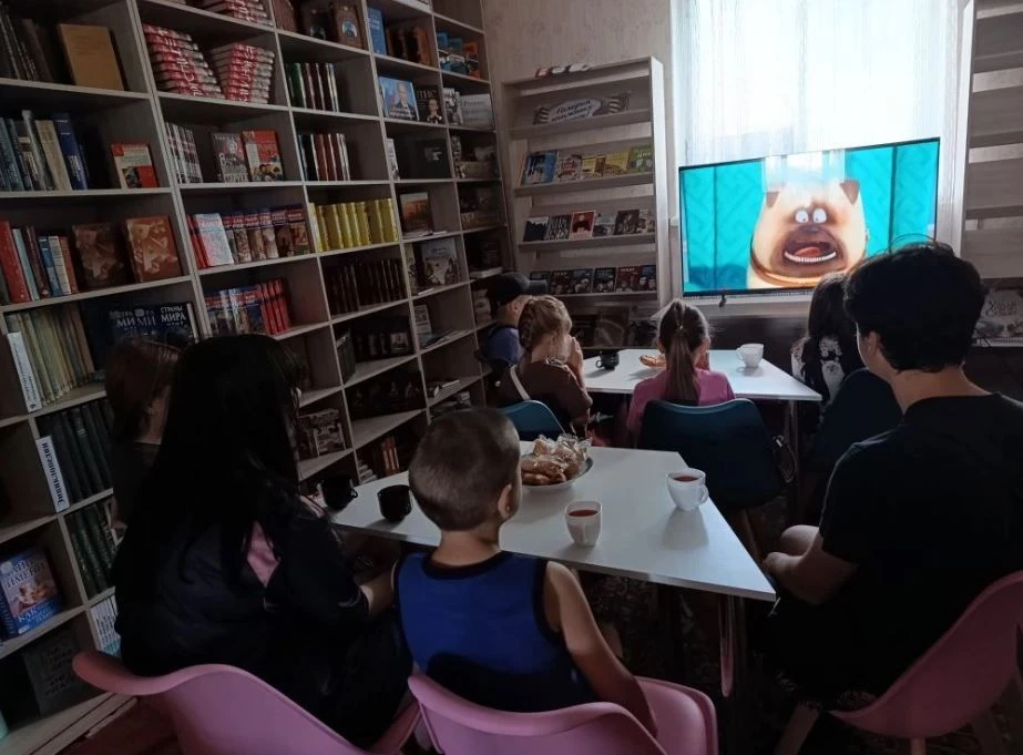 Лето— это самое яркое и веселое время года. Для детей это пора долгожданных каникул, гд...