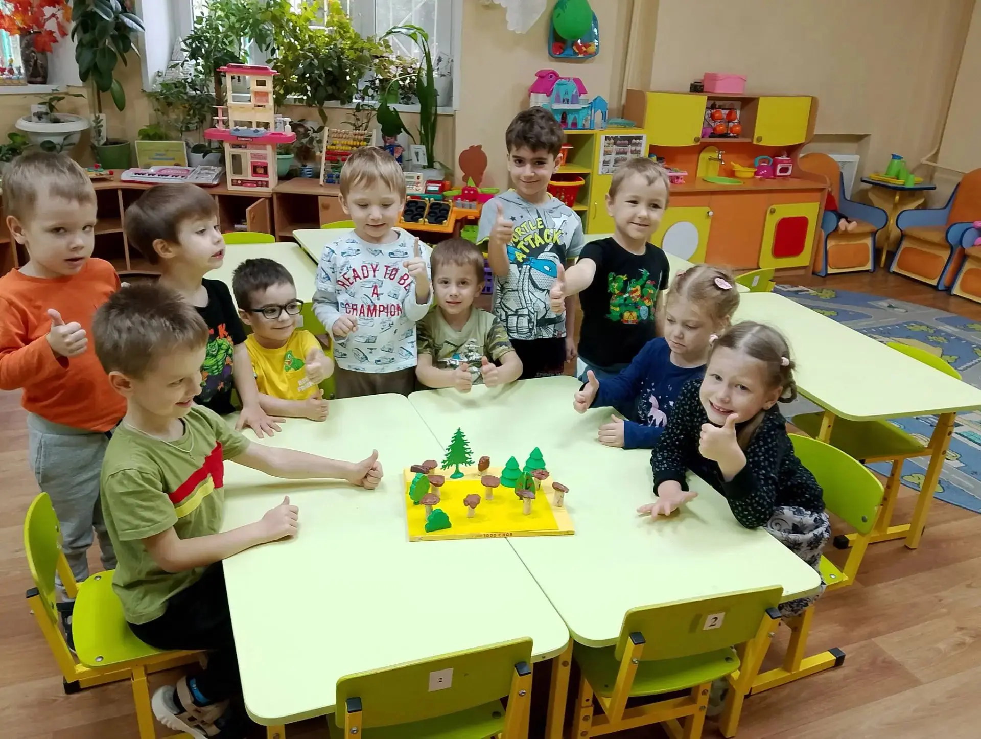 Золотая осень в детском саду: лепим лесные грибочки!🍁🍄