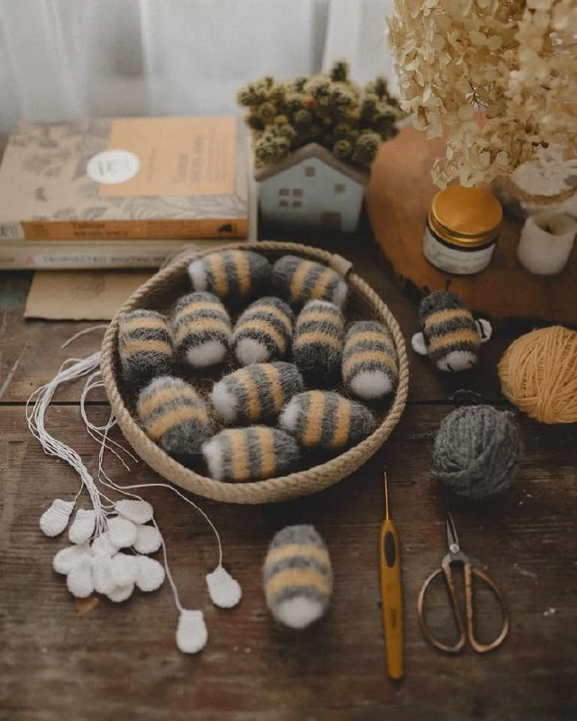 Это самые милые комочки, которые мы увидим сегодня.😍 Работы мастера tsvikevich.kristina  Читай в МАХ