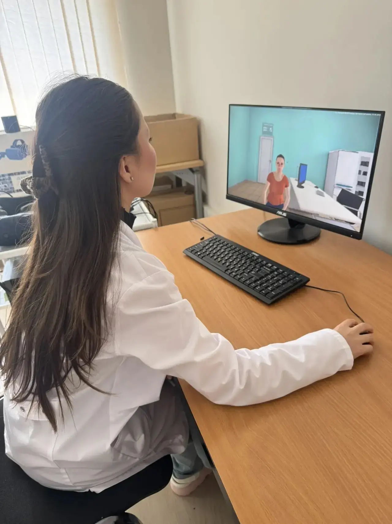 💻Будущие дерматовенерологи совершенствуют навыки на VR-тренажерах 

Ординаторы выпускного курса ФГБ