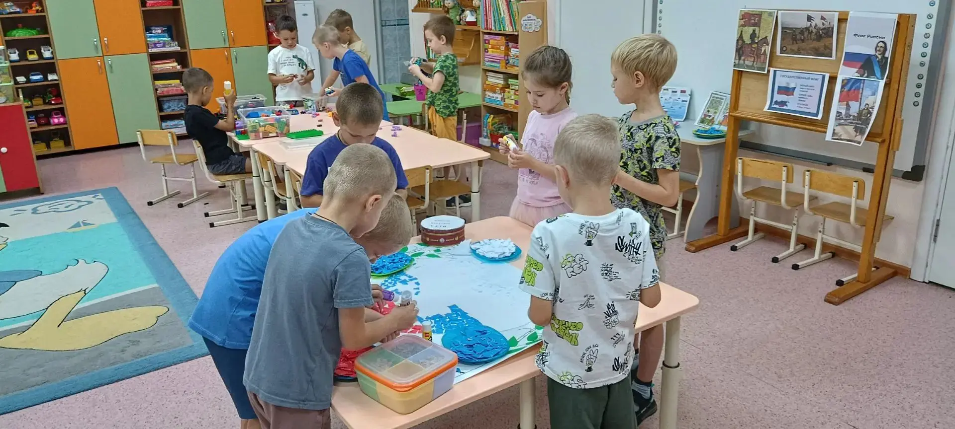 Фото