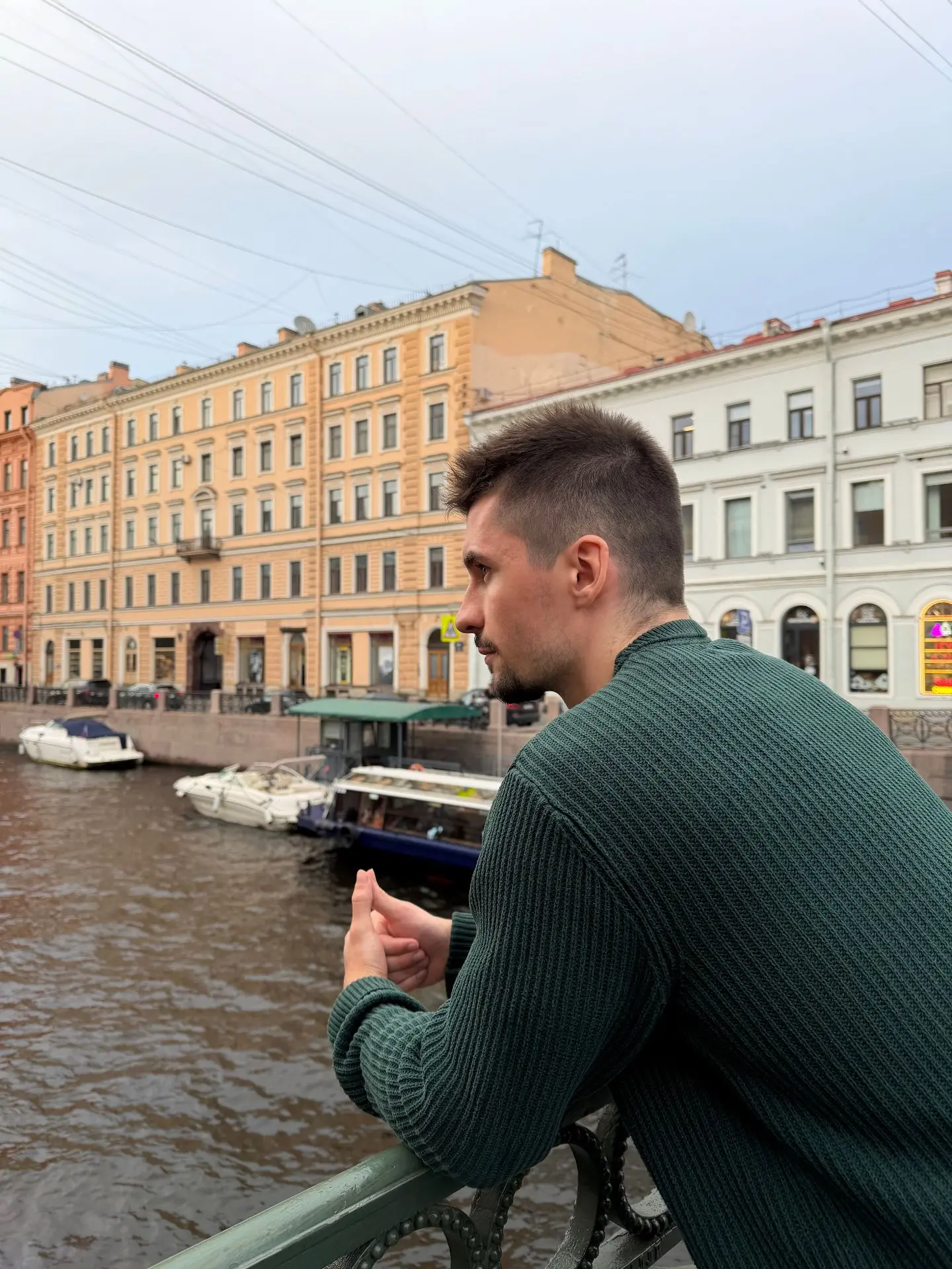 Приехал в Питер на пару месяцев