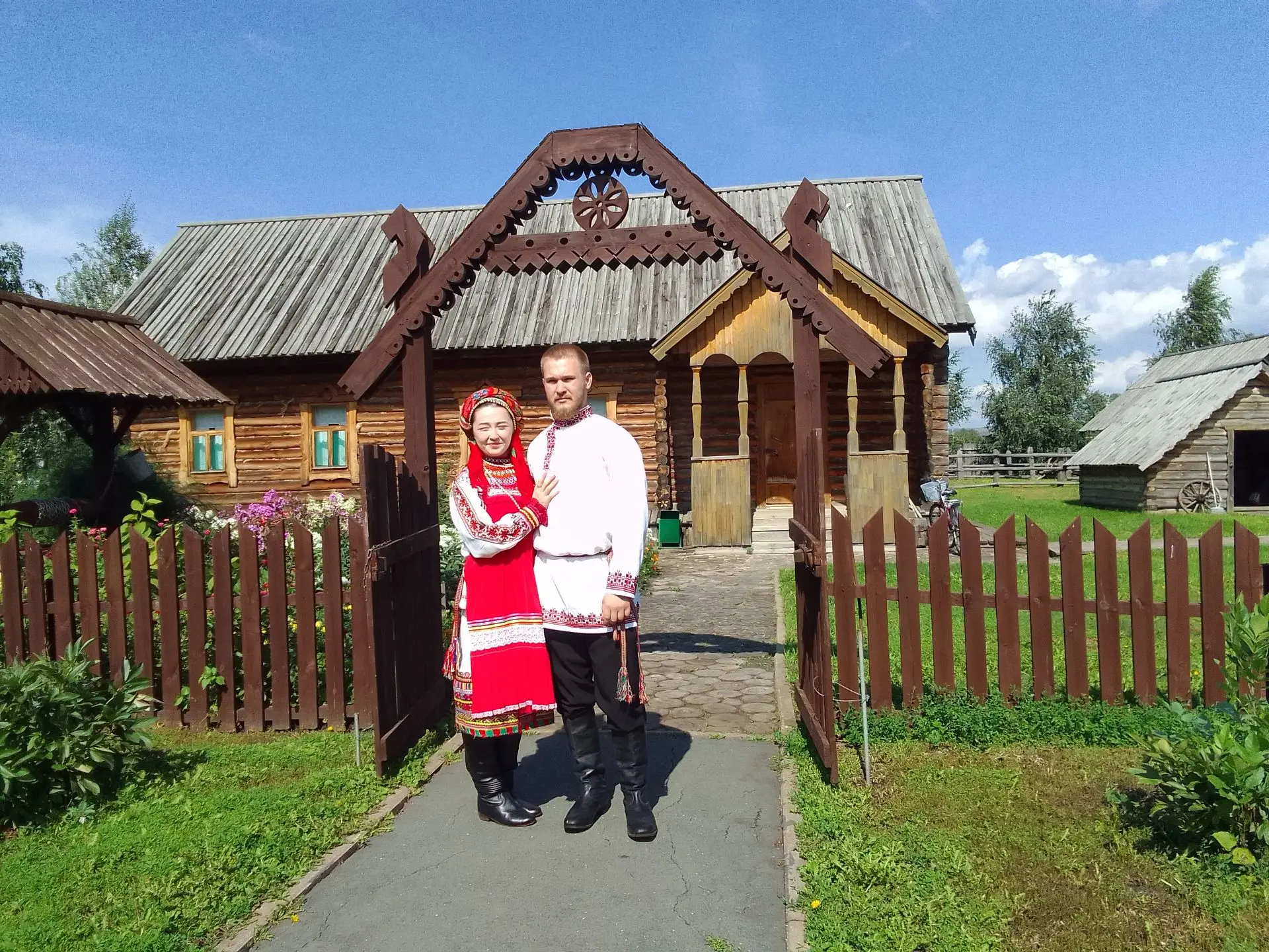 Экскурсия завершилась предложением руки и сердца. Поздравляем Мадину и Ярослава!