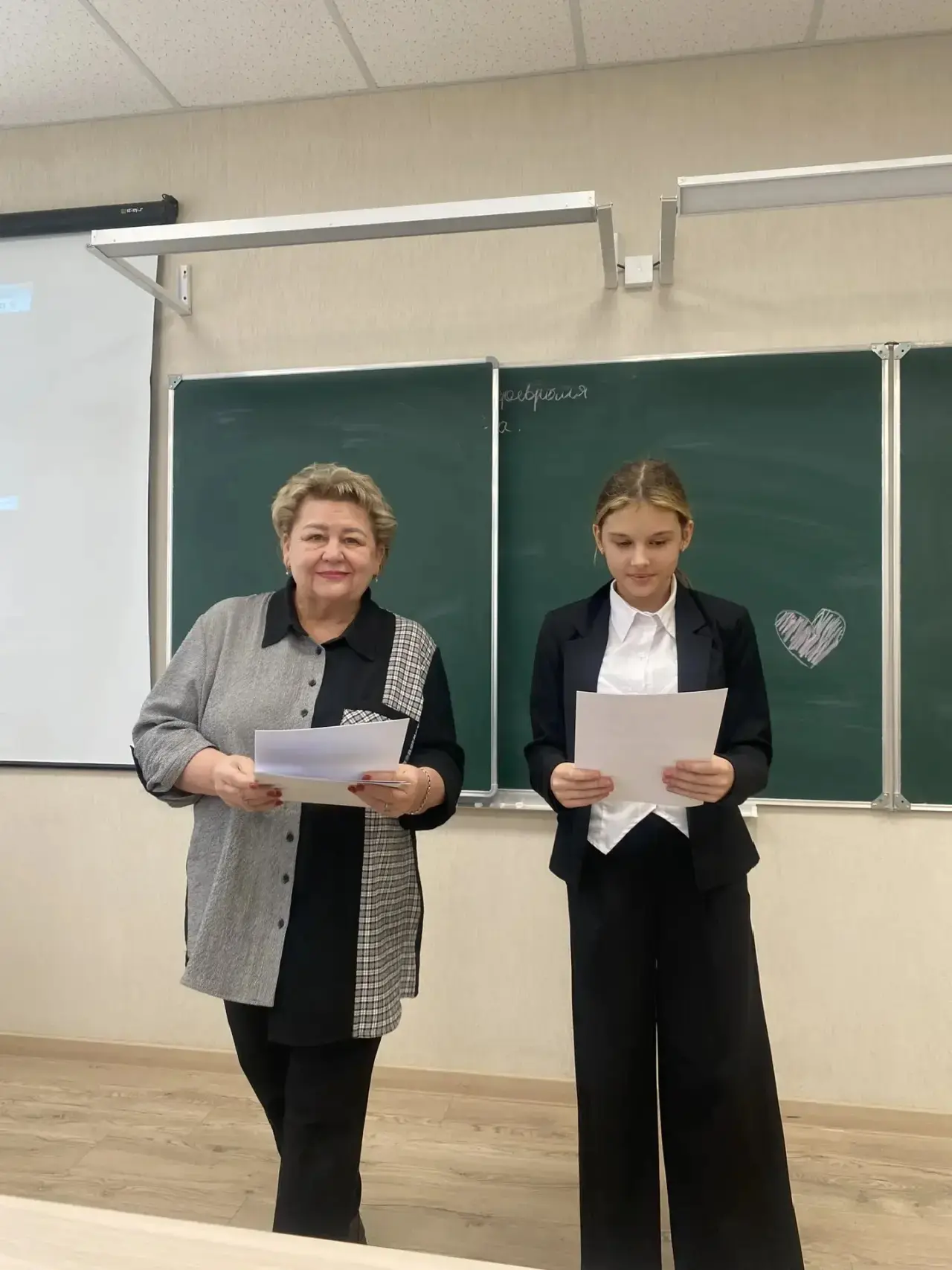 "Живая классика"📚  Сегодня прошёл школьный этап конкурса юных чтецов "Живая классика". Это соревнова