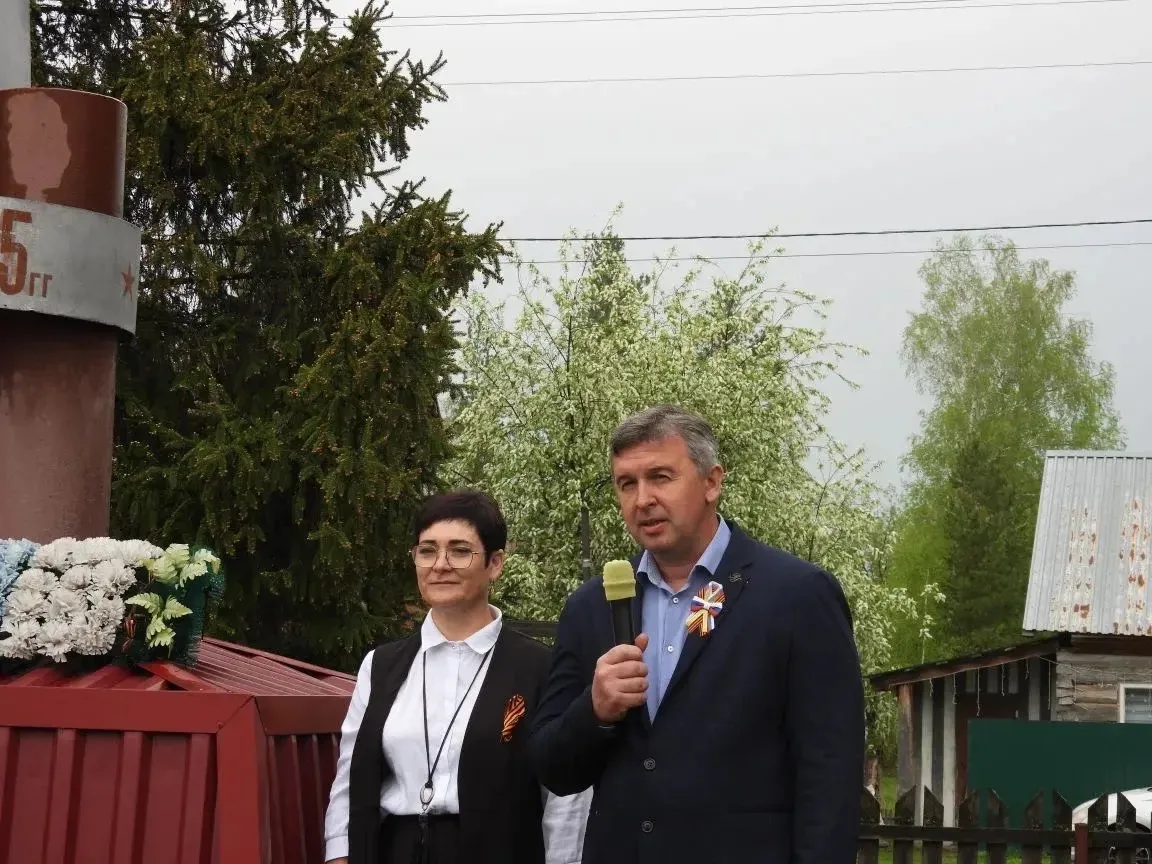 8 мая проживающие Первомайского дома социального обслуживания приняли участие в торжест...