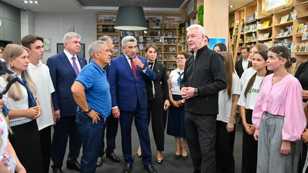 В школах Мурманской области начнут внедрять «Московскую электронную школу»