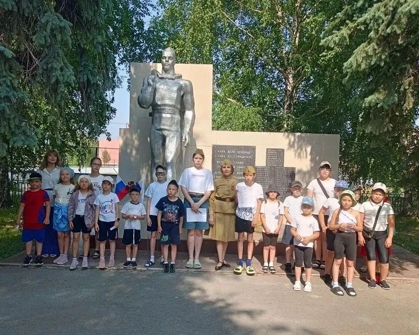 #культурагурьевскогоокруга#сдкраздольный
    🇷🇺Военно-патриотическая игра «Зарница -2026» с участн