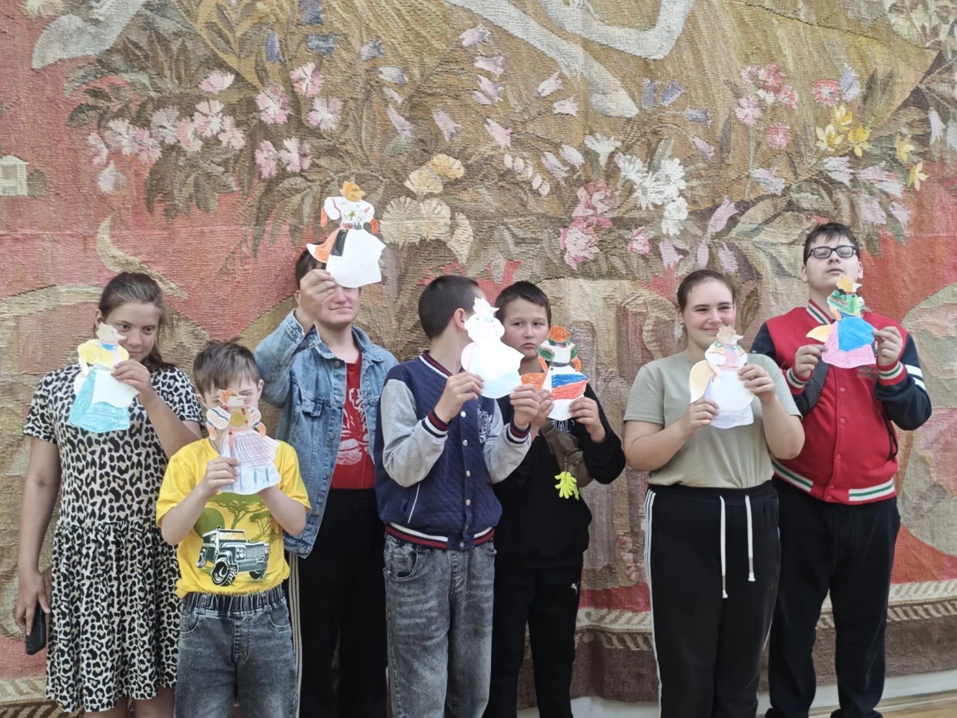19 июня, в Брянском областном художественном музейно-выставочном центре в рамках школьных лагерей пр