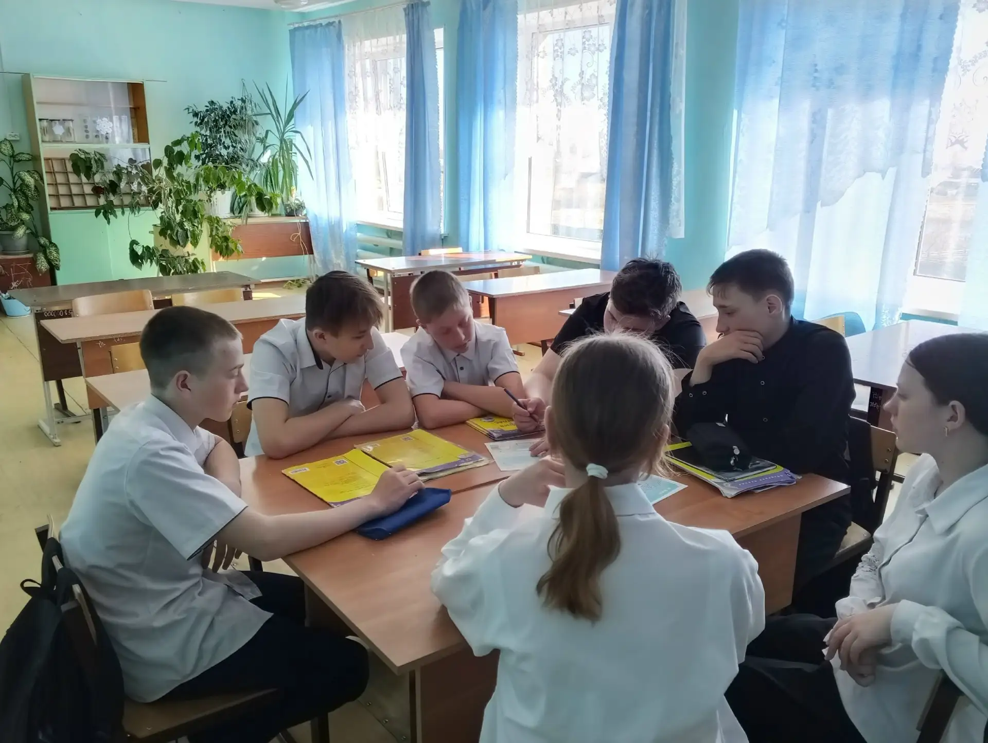 В нашей школе с 6 - 10 апреля 2026 года обучающиеся 5-7 классов приняли активное участи...