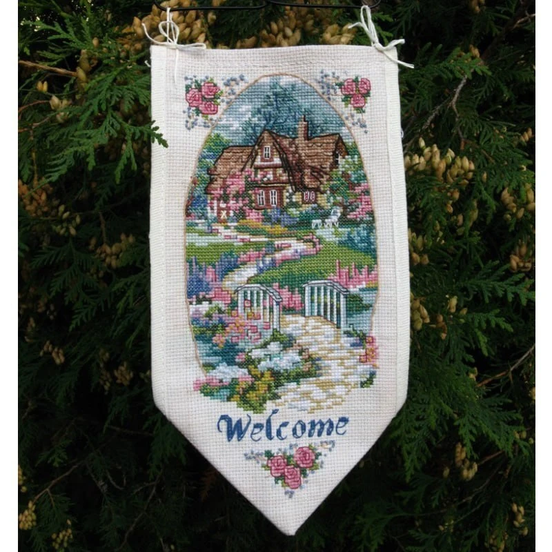 Rose Cottage Welcome. Дизайн Dimensions