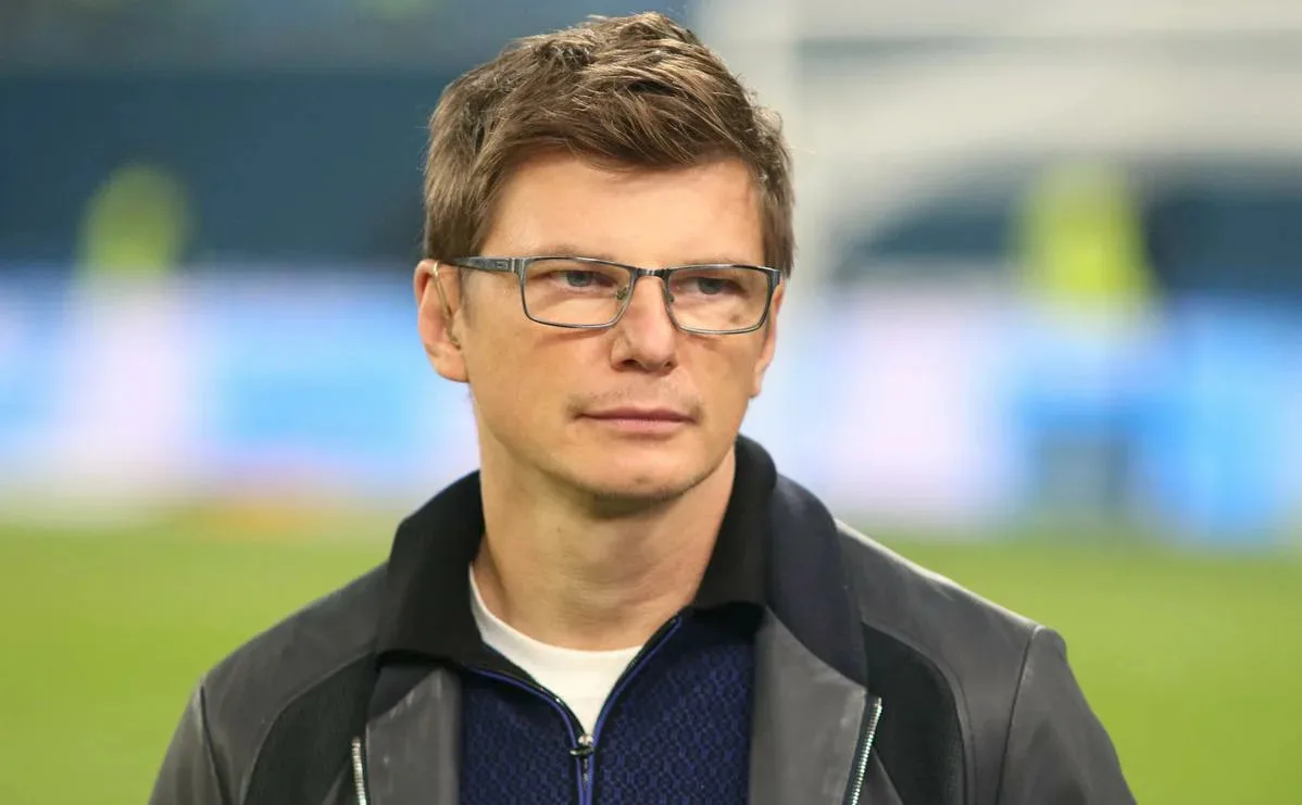 Андрей Аршавин выбрал лучшего футболиста, чью игру он видел вживую

— Праймовый Роналдиньо или Ромар