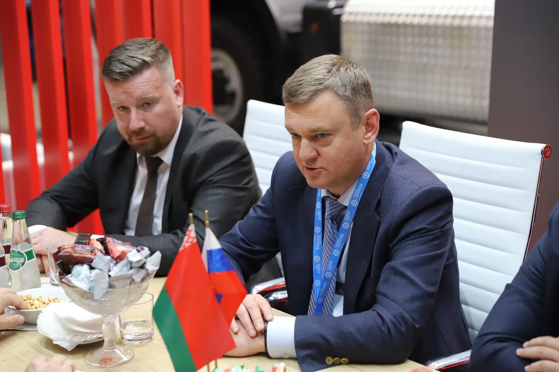 На полях Иннопрома провели переговоры с руководством Минского автомобильного завода по ...