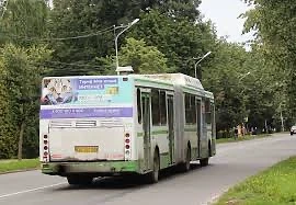 От подписчика:

Хочу пожаловаться на автобус под номером 12, который не знает что такое расписание.
