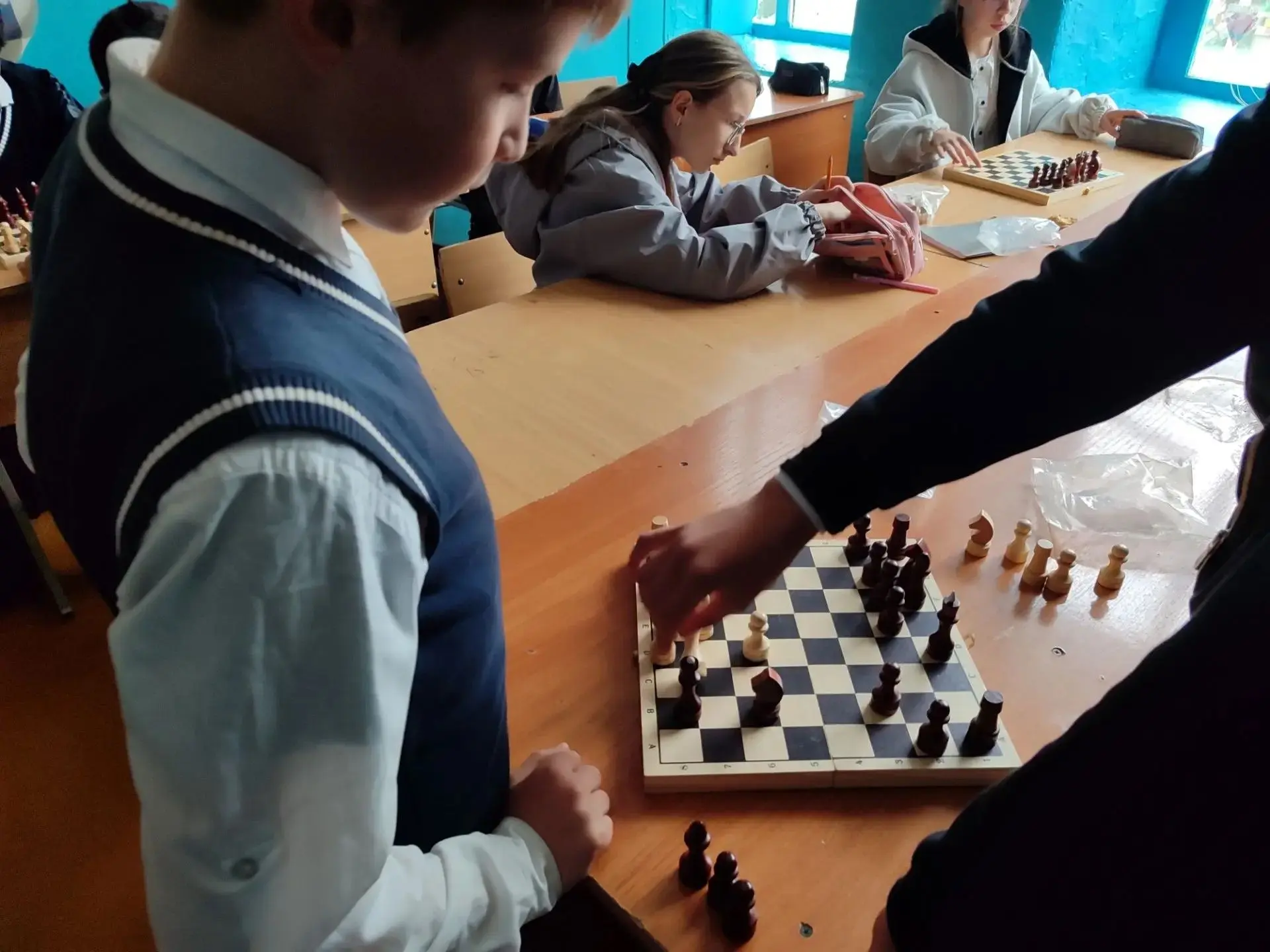 🆘🏢«Школа в надёжных руках: День самоуправления ко Дню учителя!»