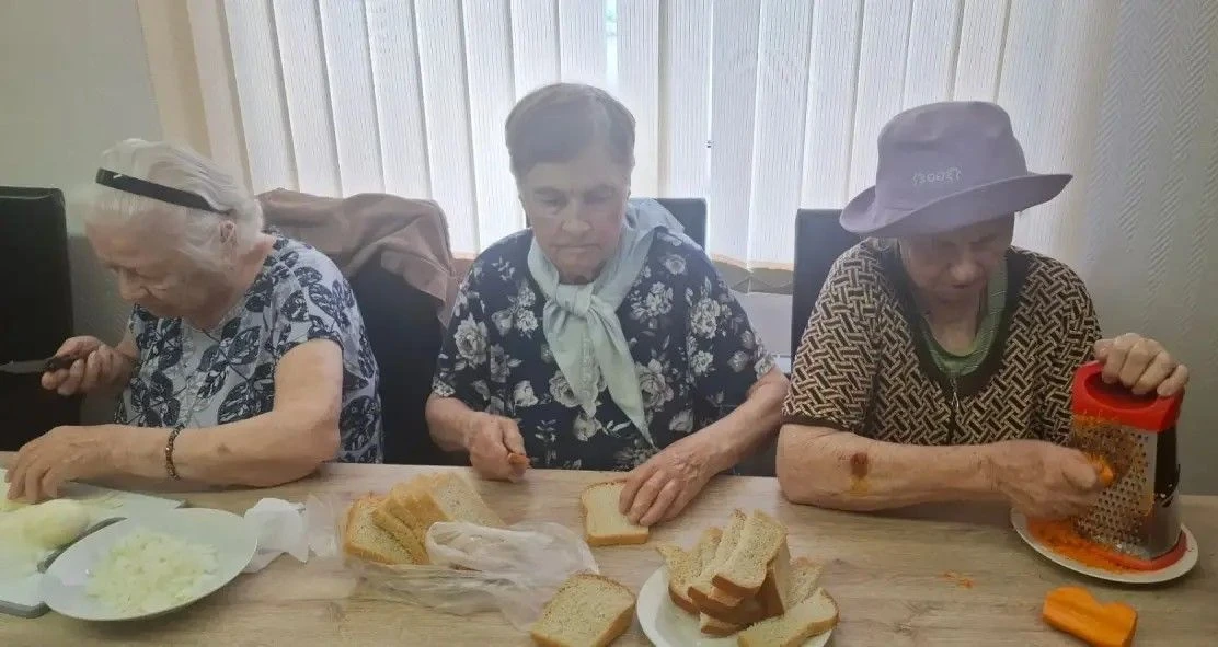👍Секрет самого вкусного блюда — это хорошая компания! 🤤Сегодня, 16 июля, во всем мире отмечают Ден