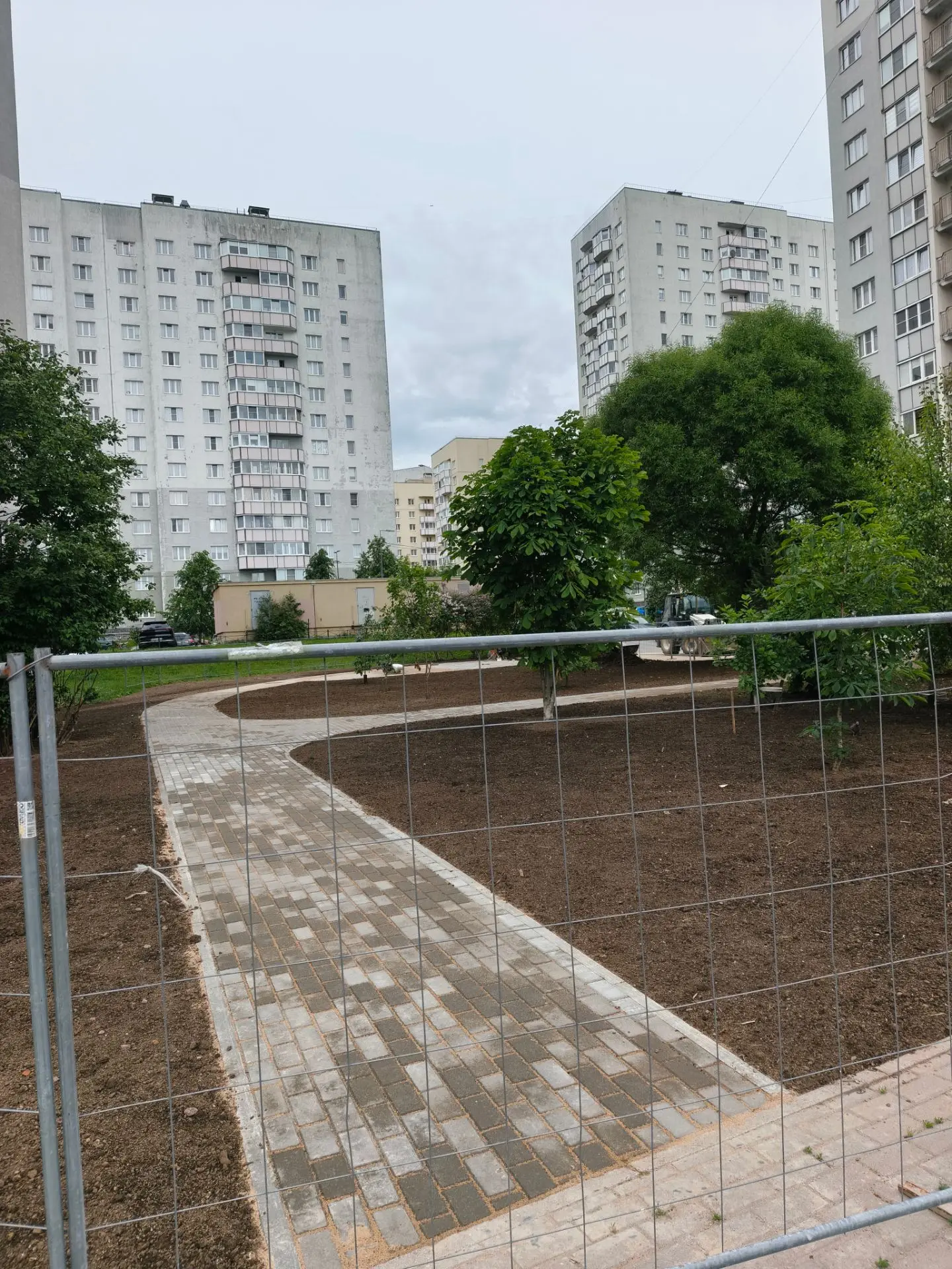 Процесс строительства новой площадки у Юкковского 14/7