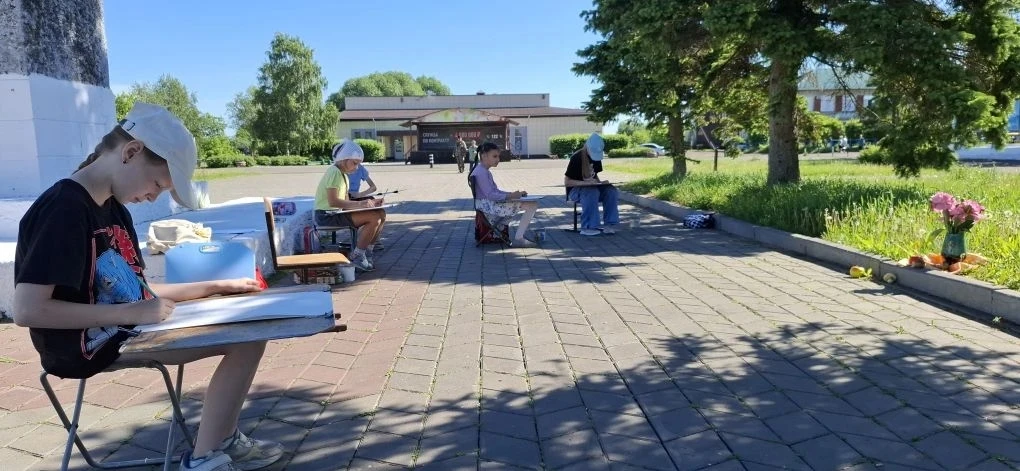☀️☀️☀️☀️☀️☀️☀️☀️☀️☀️☀️
Лето — поистине волшебное время, когда природа раскрывает всю свою красоту. Я