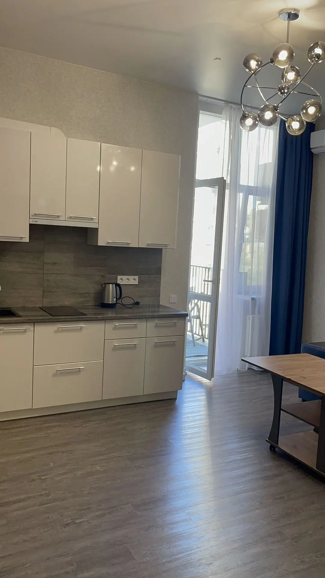 #ЯЛТА   🌟 Лучшее место в центре Ялты — Спартак!  🏡 Уютная 2-комнатная квартира 54 м² + уютный балкон