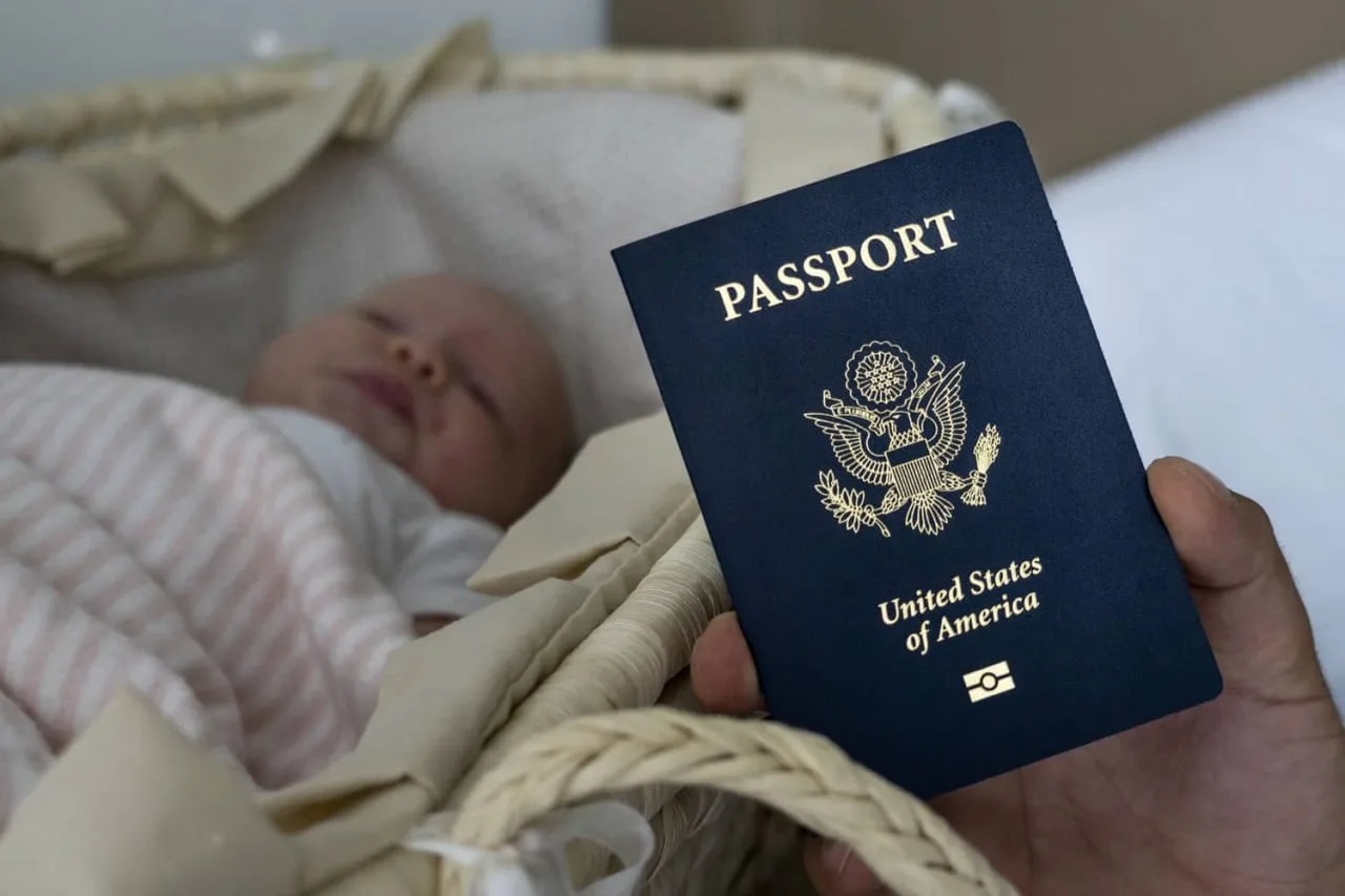 ⚡️США аннулируют визы участникам схем «родильного туризма», — Госдеп.

По словам представителя Госде