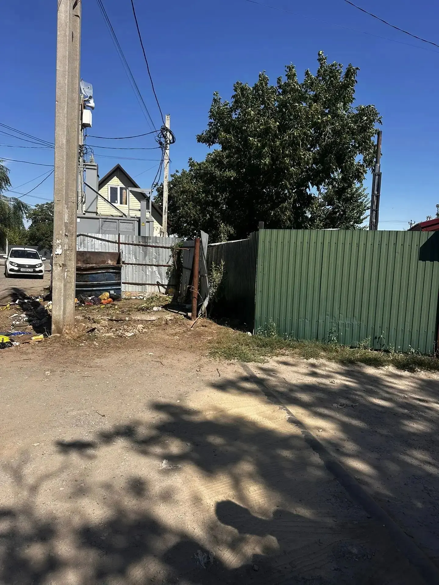 Уважаемые садоводы! 25.08.2026 г. 🚛 Вывоз веток 🌿 мусора, отходов (подбор) с территор...