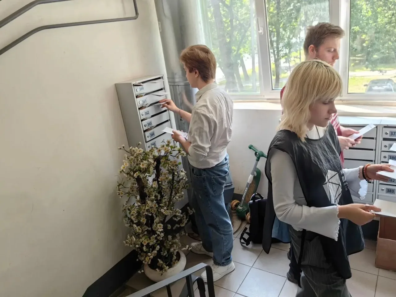 🚨 «Твой выбор — твоя жизнь»: Молодежная палата Котловки провела важную социальную акцию