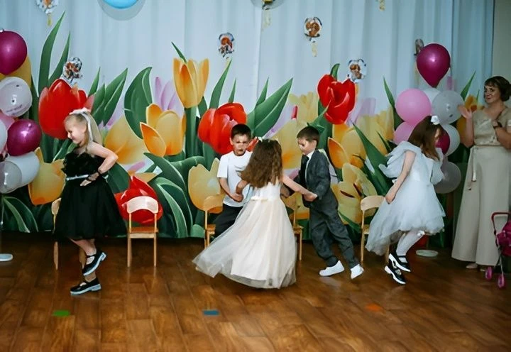 Выпускной бал в детском саду🌹 🎈Продолжаем рассказы о выпускных праздниках в нашем образовательном ко