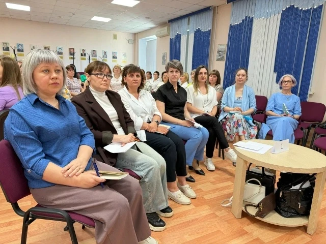 Психологическая помощь участникам СВО и их близким: для специалистов социозащитных учре...