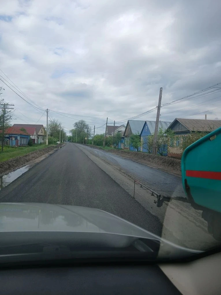 Капитальный ремонт дороги по ул. Красной стартовал в мае. Будет проложено около 1,5 км нового асфаль