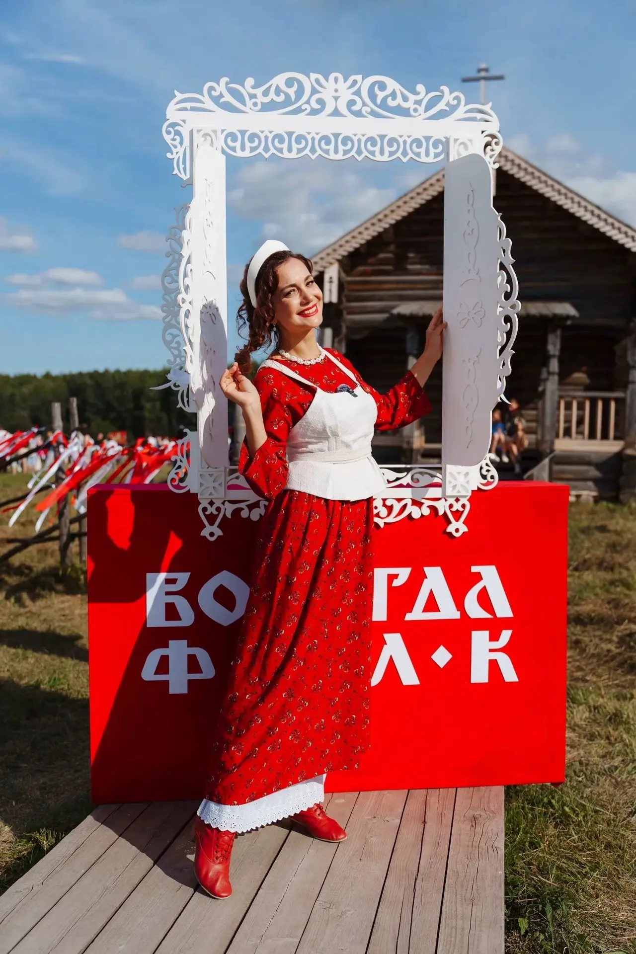 А вы знаете, почему люди на фото такие счастливые! 💃

Все потому что они успели зарегистрироваться 