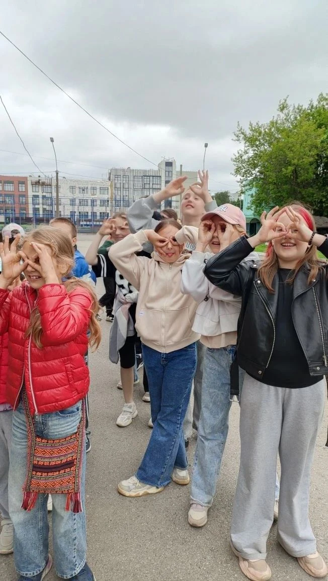 В лагере «Росинка» состоялся незабываемый праздник «Дружба народов»! 🎉 
 
 
Зажигательные танцы нар
