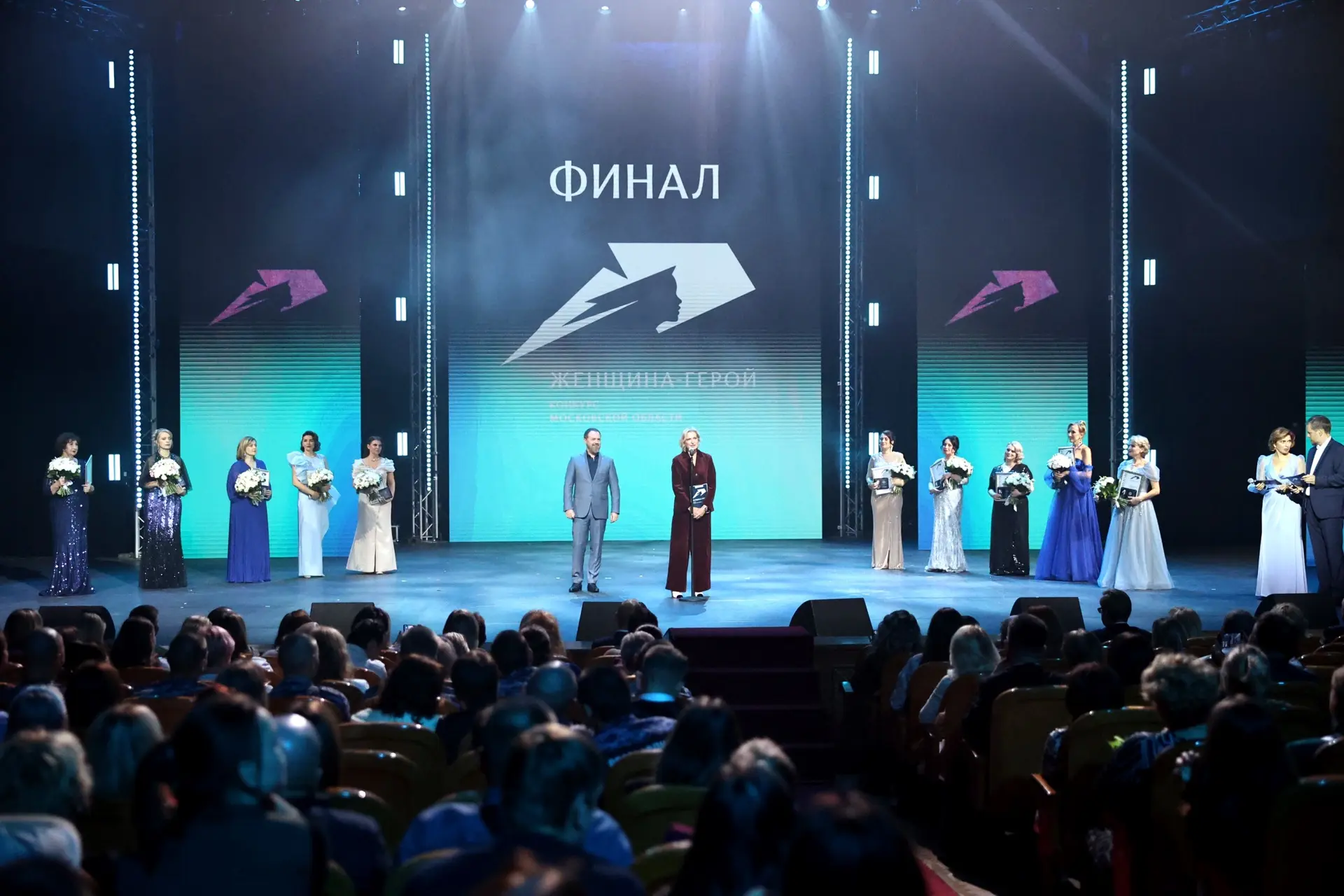🏆 В Подмосковье выбрали «Женщину-Героя 2026»