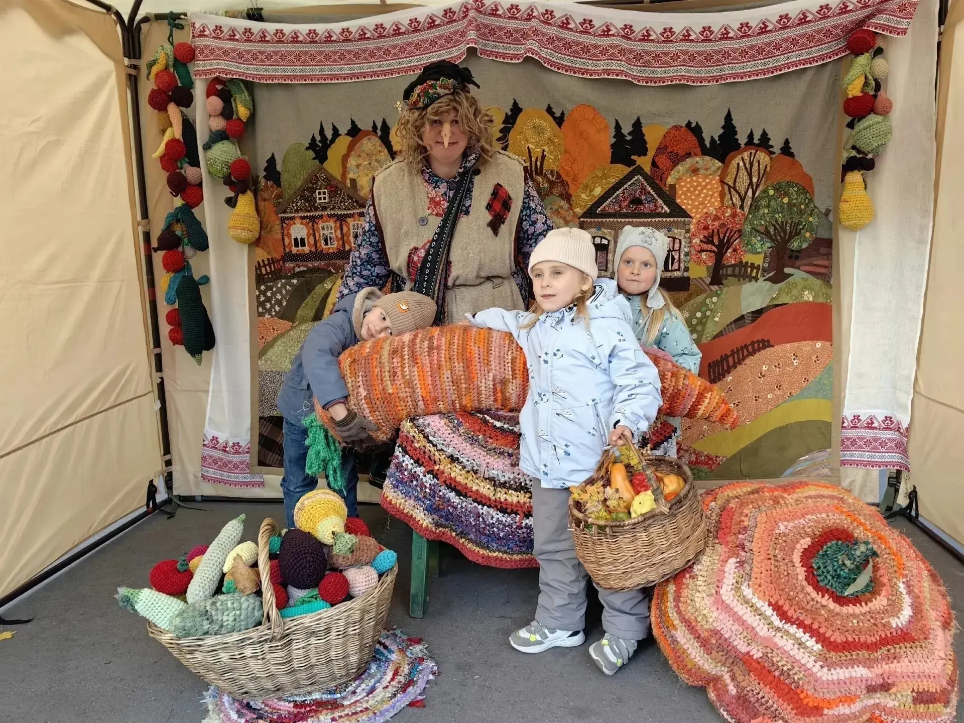 В наших парках всегда интересно и весело 🥳 Не забывайте заглядывать туда на мероприятия.