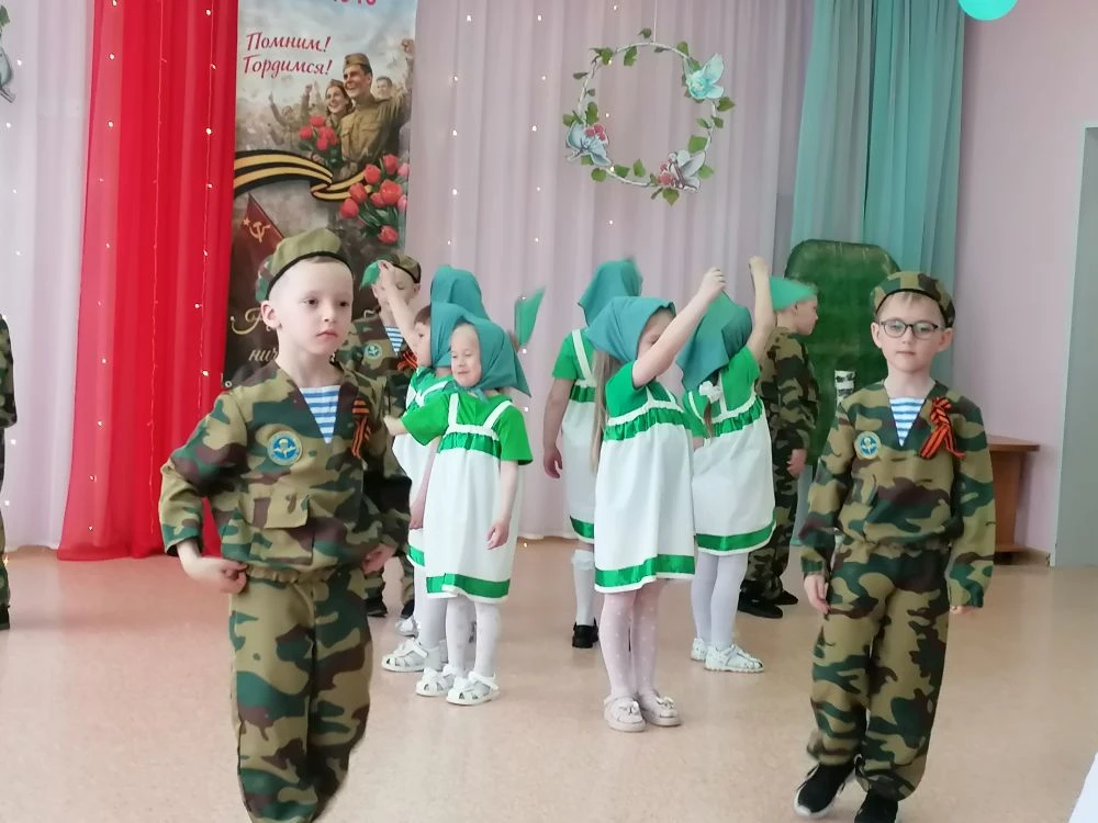 Праздничный концерт 💐Пусть вас окружает тепло и радость Победного мая!