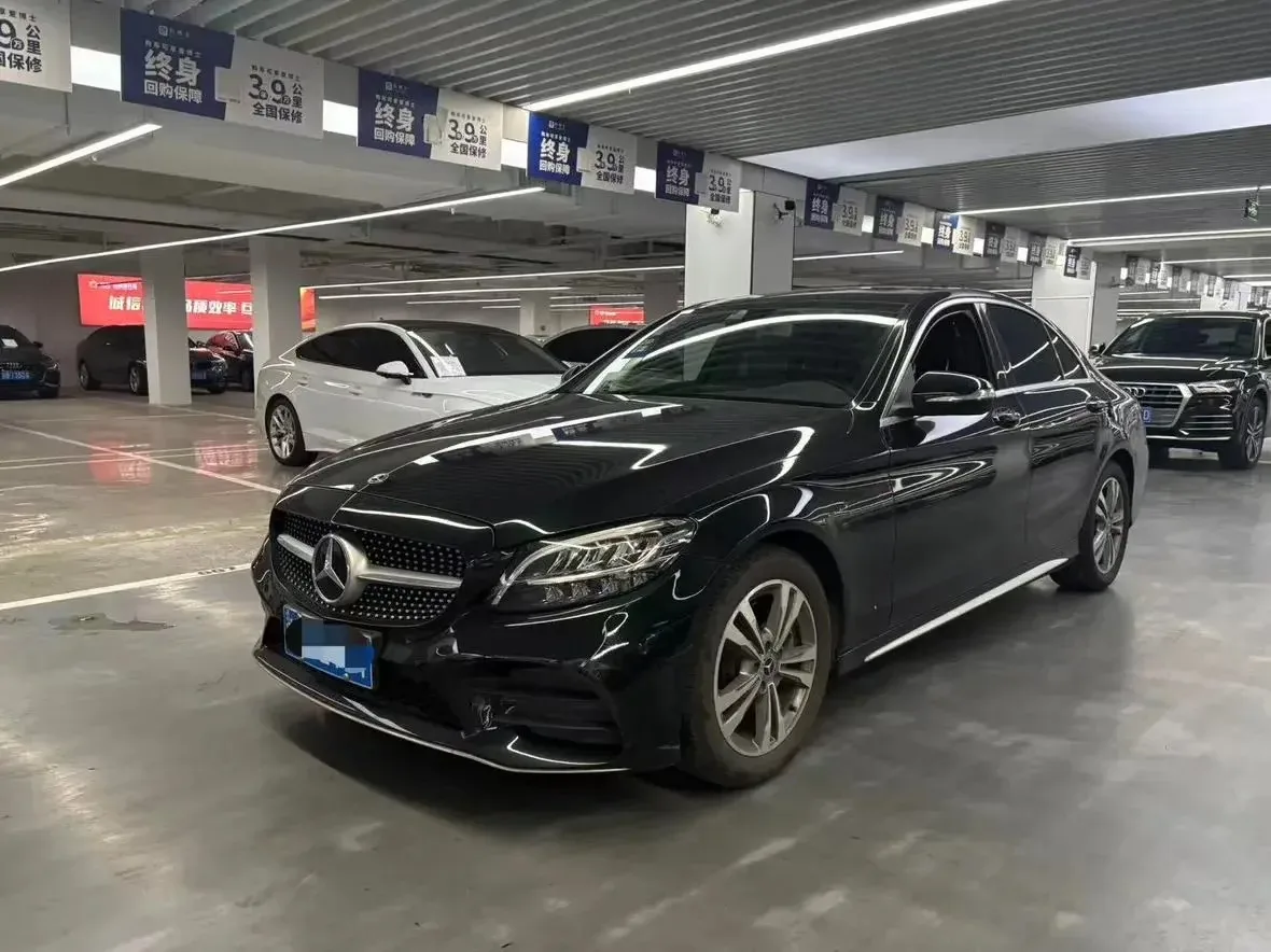 Доступен к заказу —> Mercedes-Benz C-class 180 L
