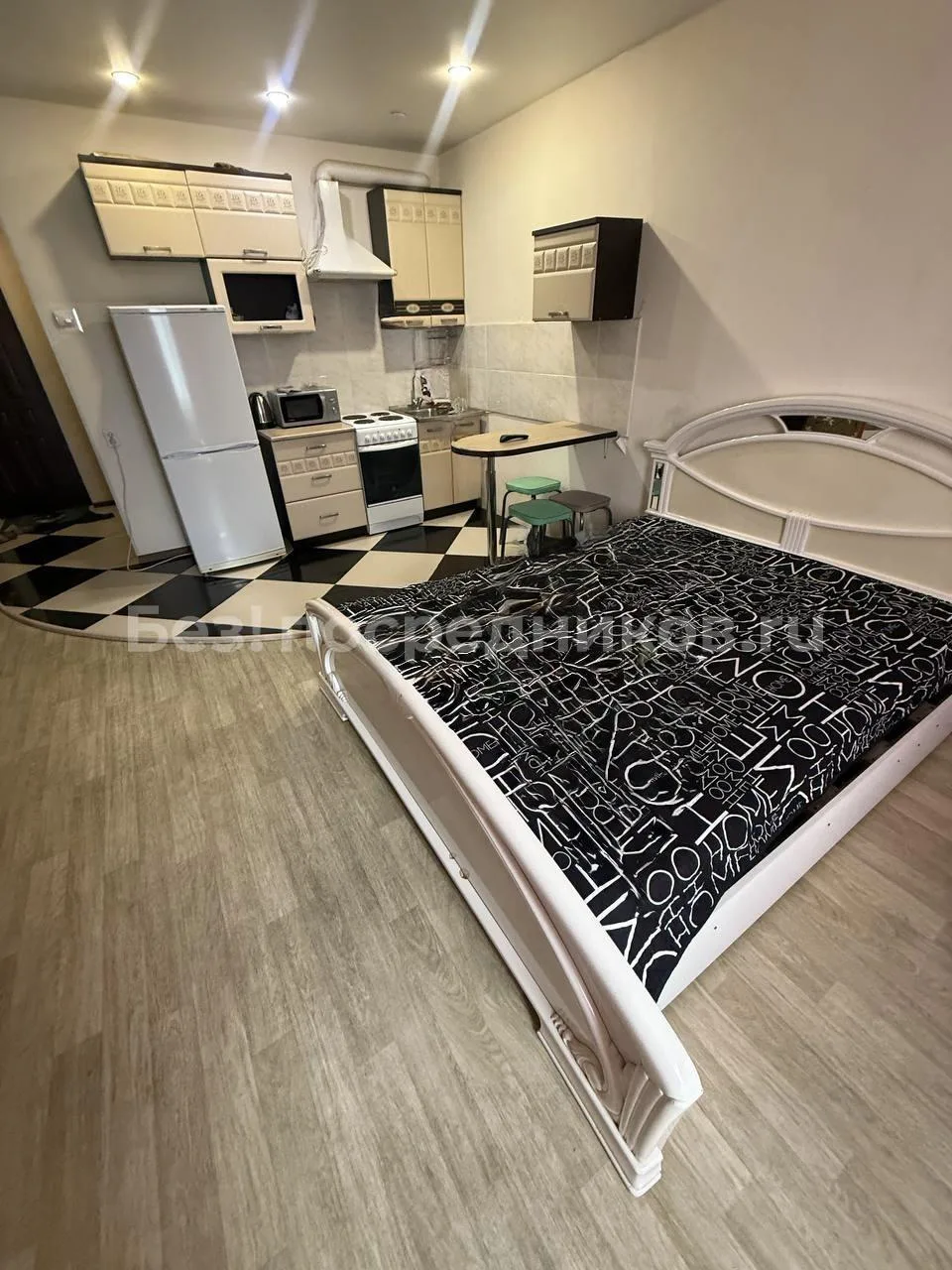 Сдам без посредников: студия, 32м²