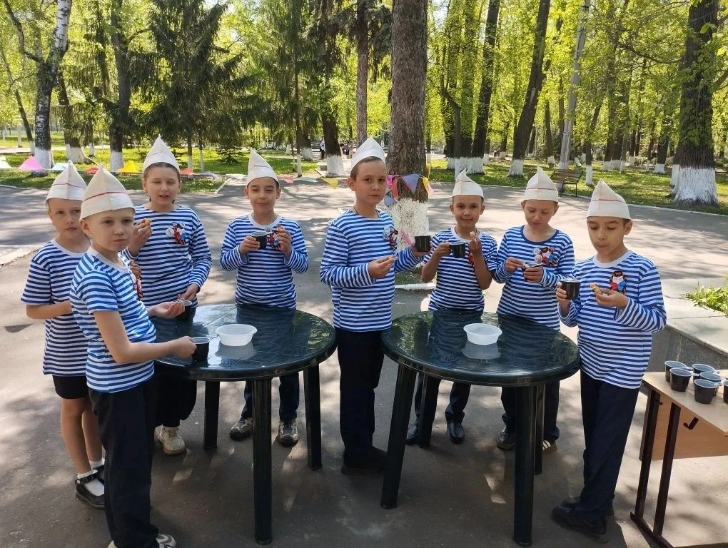 🇷🇺🔥 «Зарничка» — школа мужества и командного духа 8 мая ученики 3А класса (1 корпус, кл. руководител