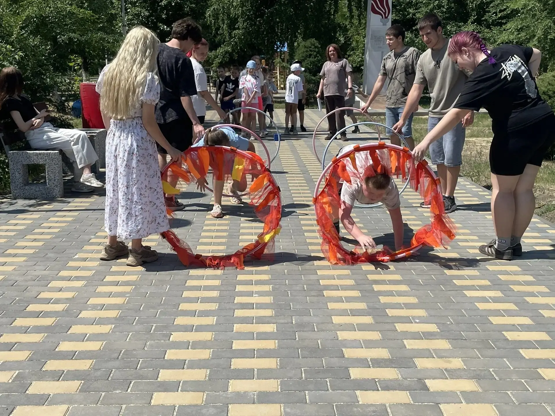 🌞 Лето — это самое долгожданное и любимое время года: начинается пора каникул! 🥳✨

🏖️ Но в это ве