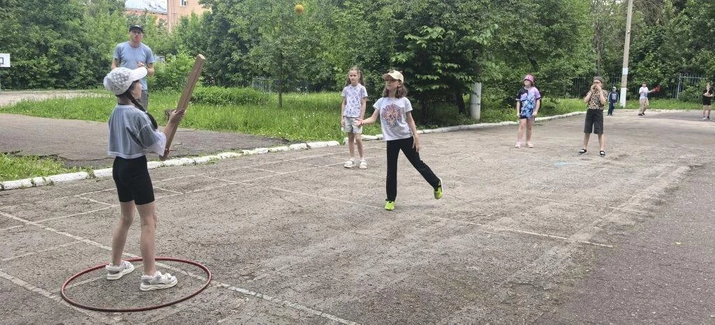 🏏Инструктор по физической культуре В.С. Храмов организовал и провел для воспитанников ...