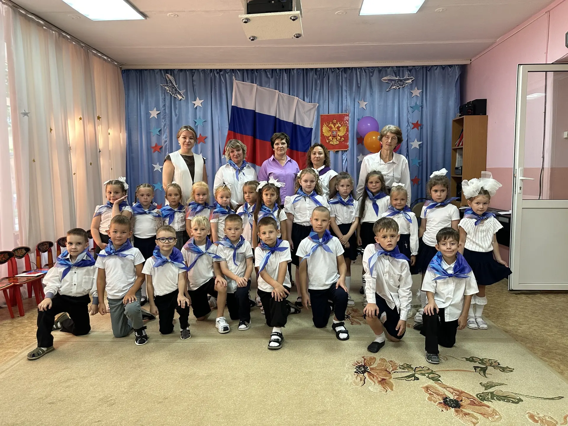 Сегодня в нашем детском саду прошло торжественное мероприятие - посвящение в "Орлята - ...