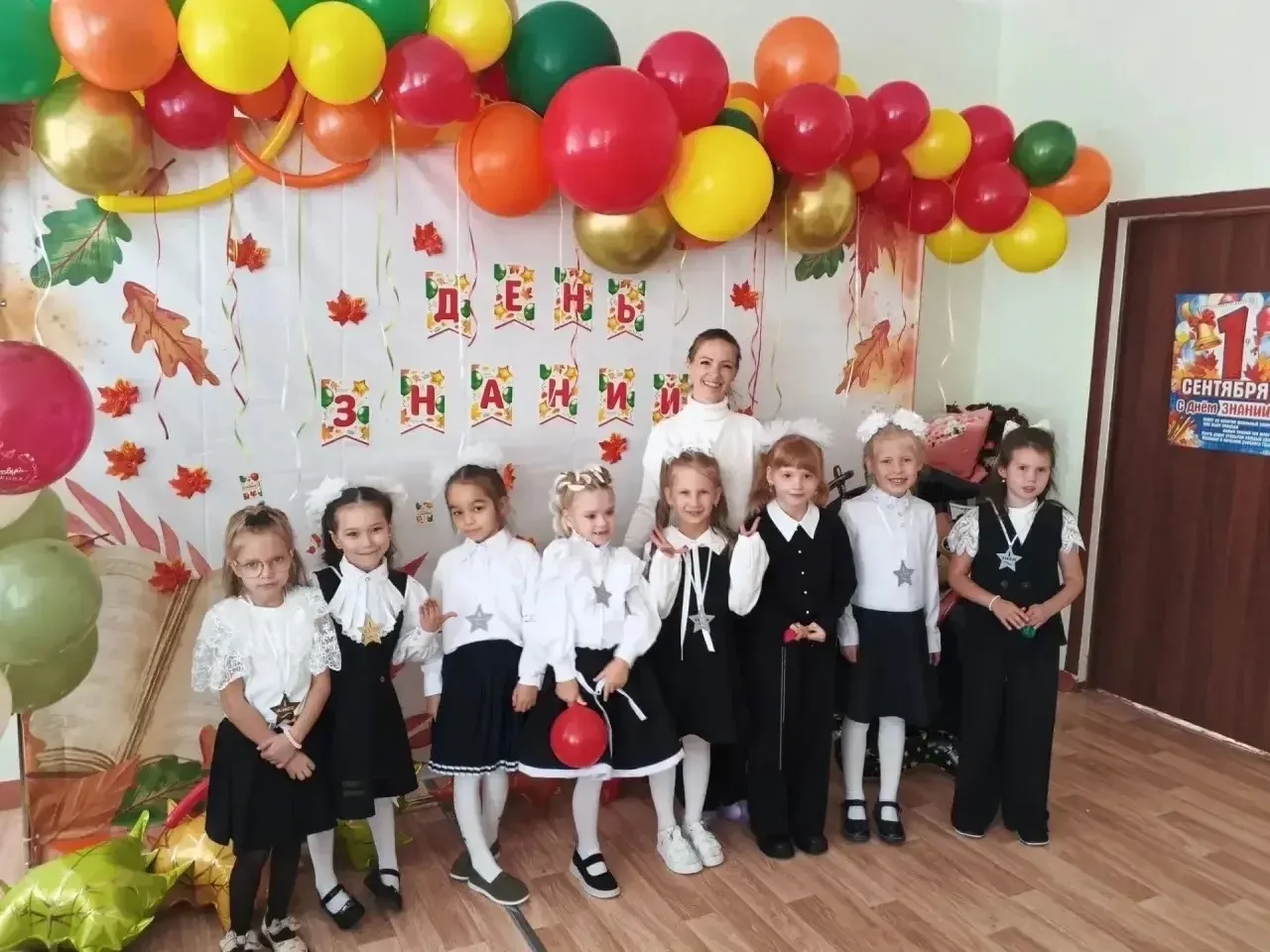 1 сентября работники Дома культуры п. Зюзельский МБУ «ЦК и НТ» провели в школе для перв...