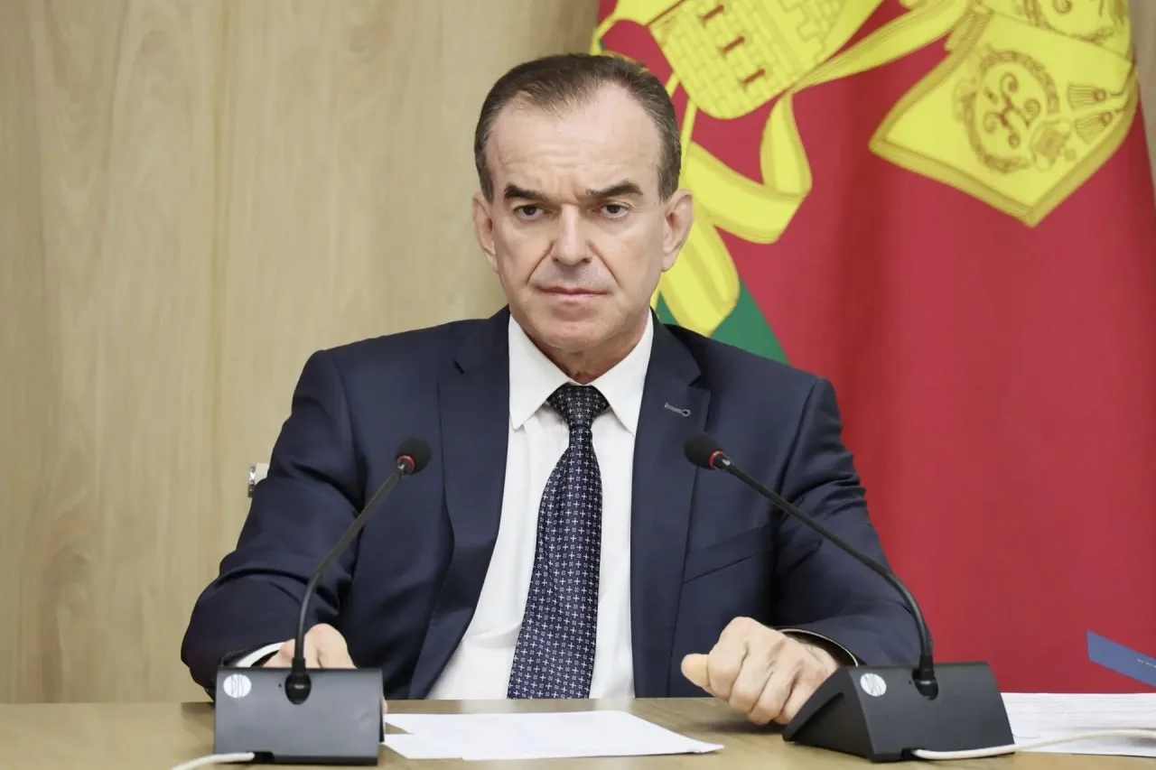 ℹ️ Губернатор Кубани потребовал разобраться, как школьник пронес оружие в учебное заведение.  Губерн