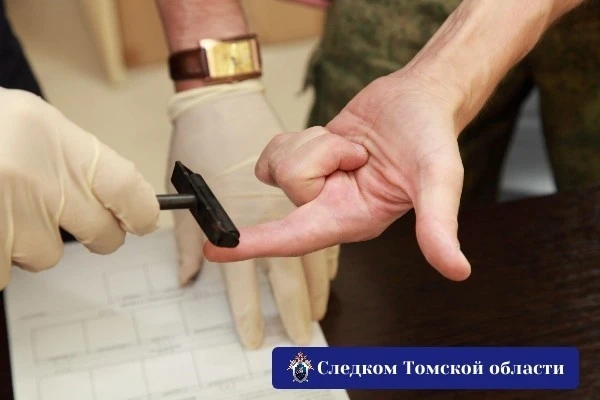 🚨 В Колпашеве 34-летнего мужчину заключили под стражу по обвинению в убийстве