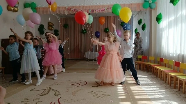 До свиданья, садик наш любимый!