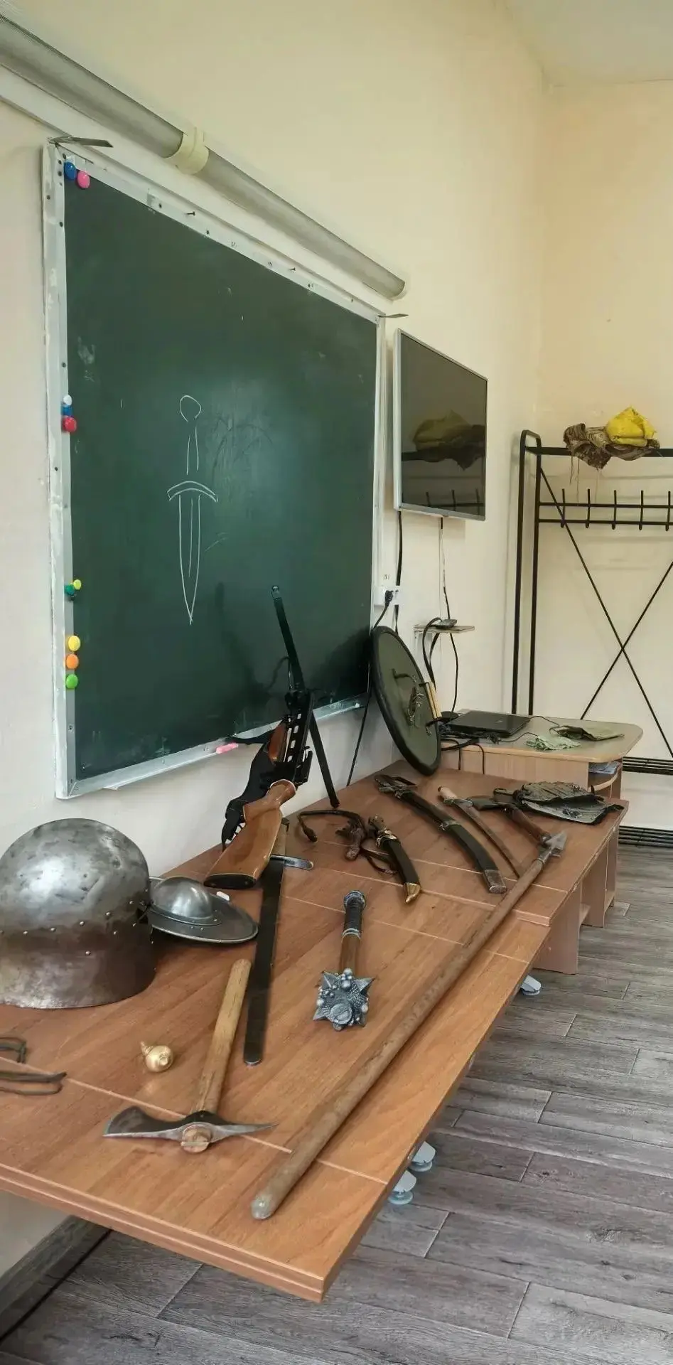 18 июня в Центре творческого развития и гуманитарного образования прошла выставка-погружение в истор