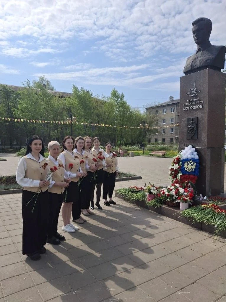Возложение цветов к памятным местам Великой Отечественной войны ⁣ 🔥Сегодня, в преддверии годовщины П