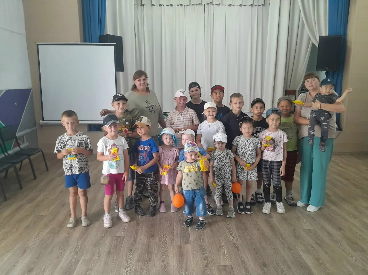 🎉 Сегодня в нашем КДЦ состоялась спортивно‑игровая программа! 🎉

Мероприятие получилось по-настоящ
